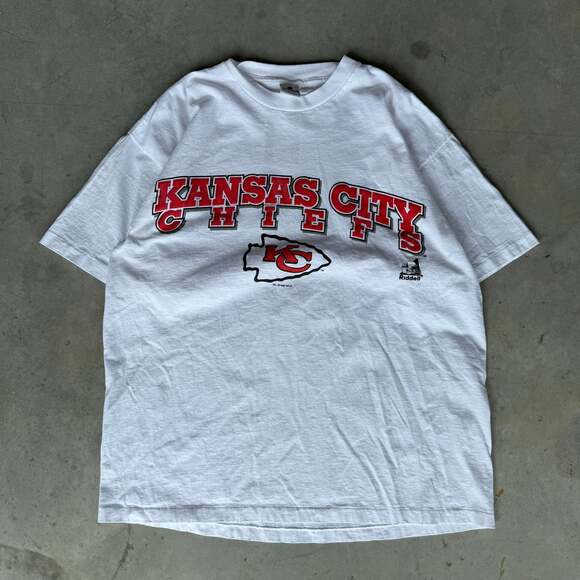 Vintage Kansas City Chiefs Graphic T-Shirt - Picture 1 of 7